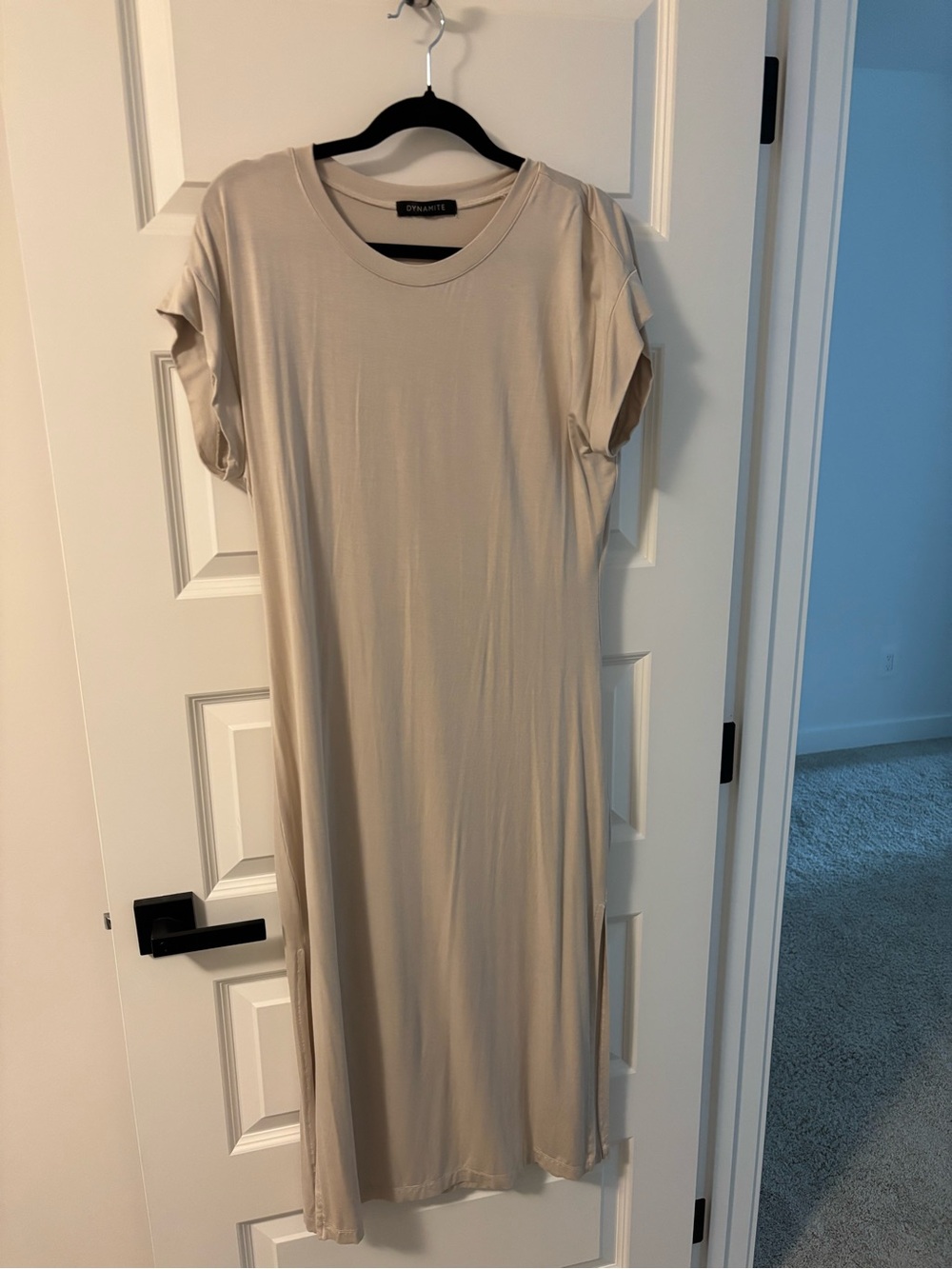 Dynamite Beige Short-Sleeve Midi T-Shirt Dress